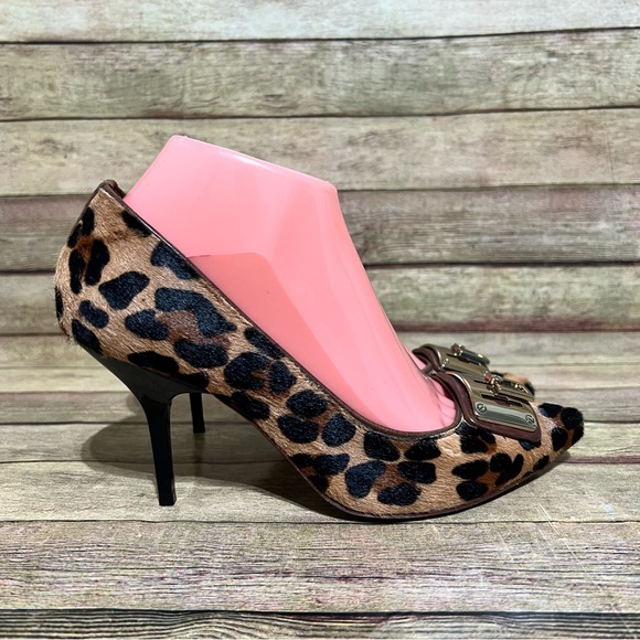 Tory Burch Leopard Print Celina Pointed Heels - Picture 5 of 9